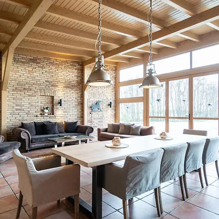 Gut Landleben 펜션 Gellenthin