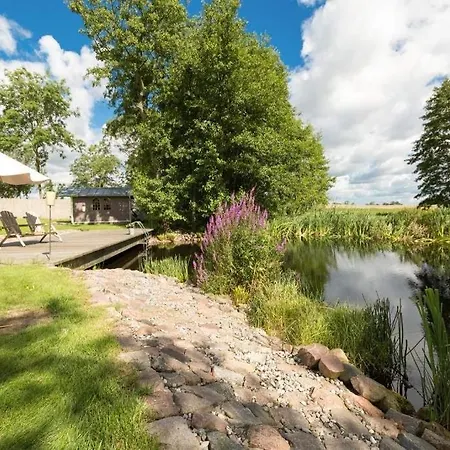 Gut Landleben 펜션 *